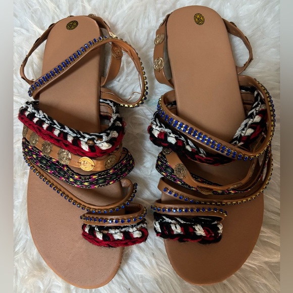 WYGWIG Boho Multicolor Strappy Open Toe Sandals Summer Casual Beach Sz 7.5 NWOT - Picture 2 of 7